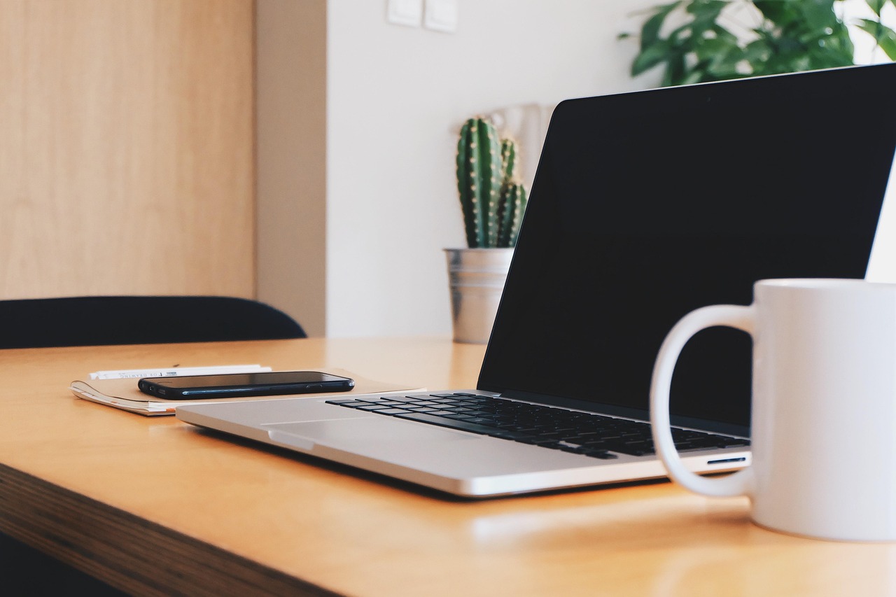 Office, desk, coffee cup — Andrew Hillman: Unlocking Revenue Growth and Operational Excellence
