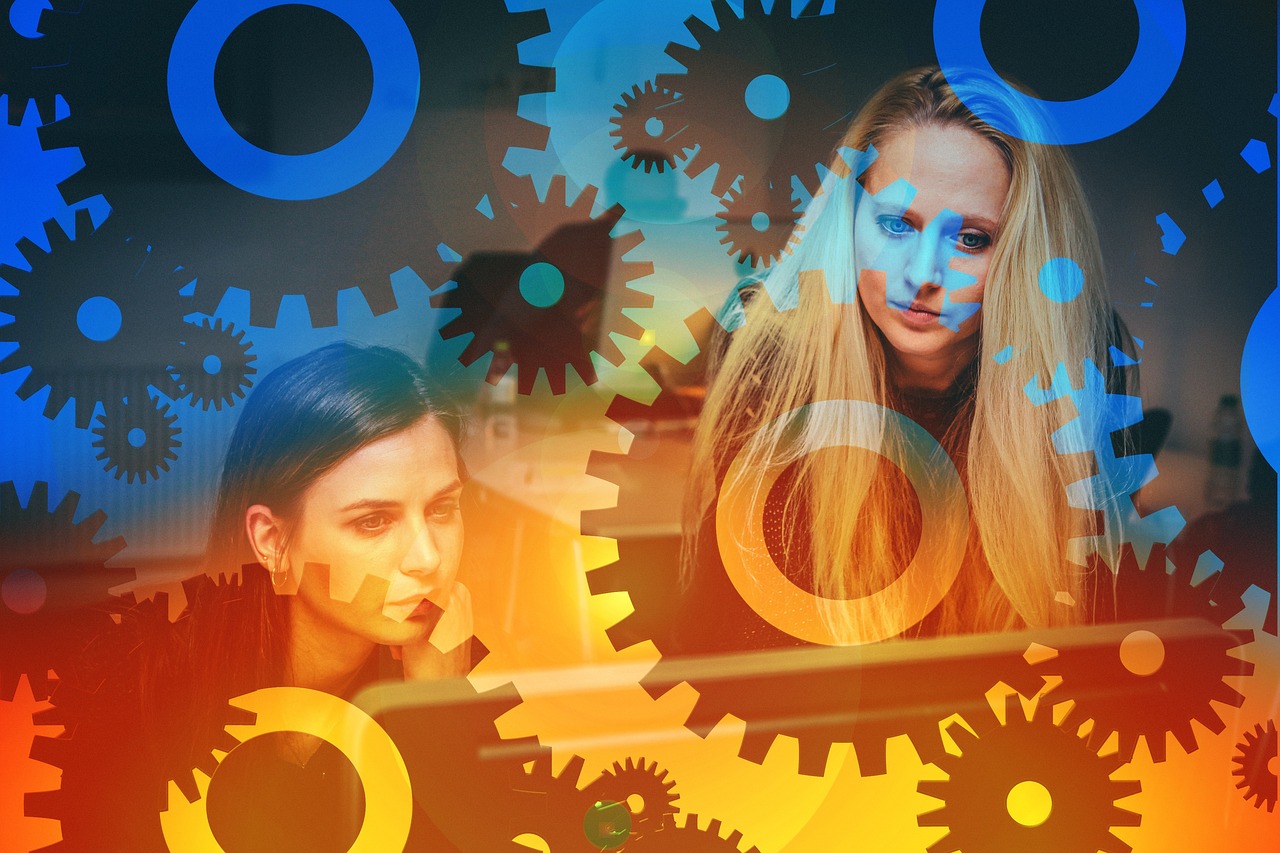 Businesswoman, community, team — Like Pump Website helps your posts perform longer
